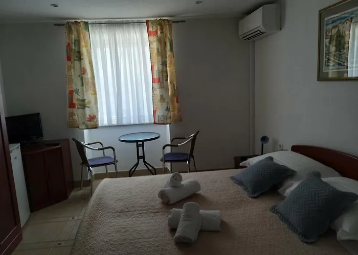 Riva Casa de hóspedes Bol