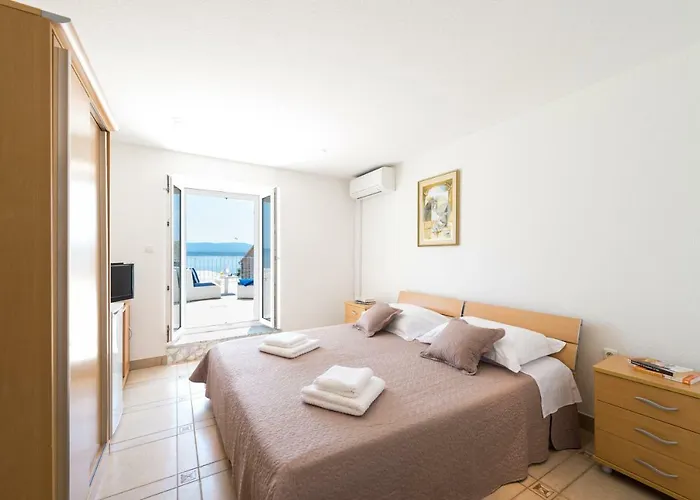 Konukevi Riva 3*